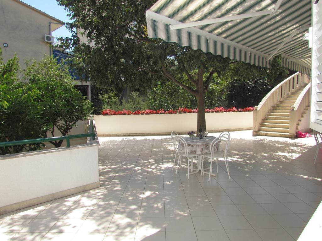Apartma Pino Makarska