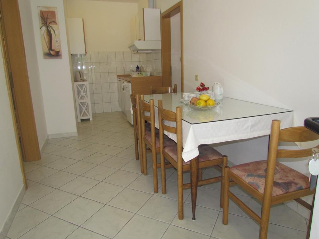 Pino Apartma *