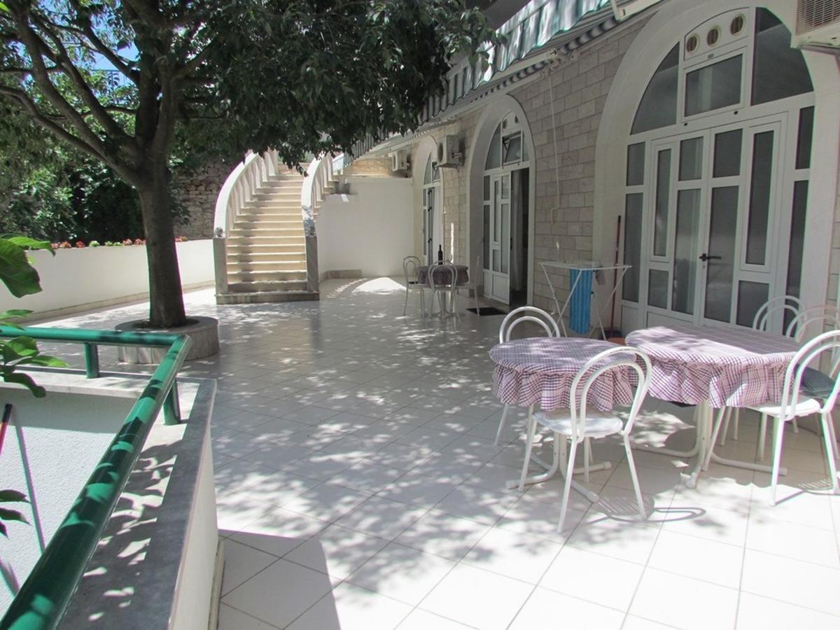 Apartma Pino Makarska